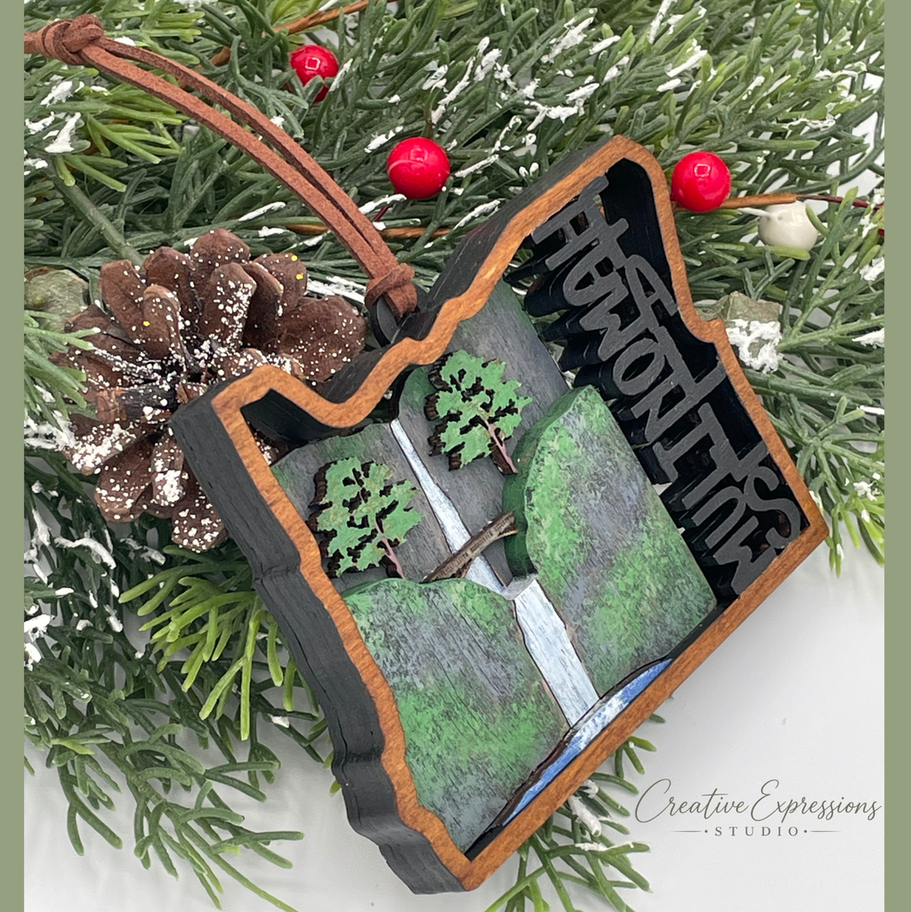 Multnomah Falls Ornament – Oregon Landmark Keepsake